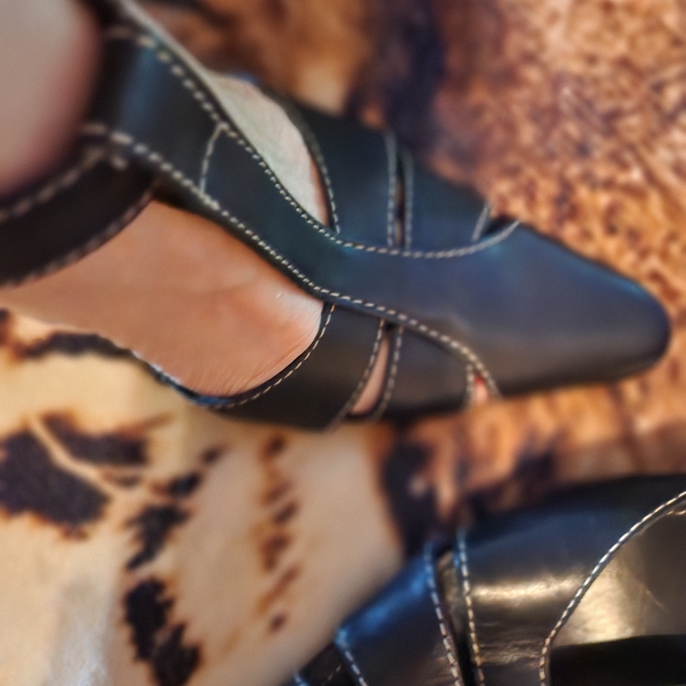Coach Black Women's Heels 31/2 "with Strap Detail. Size 7 1/2".